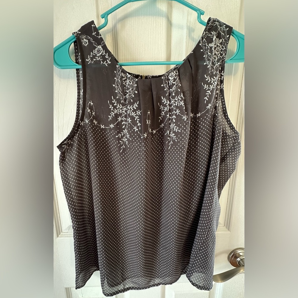 Loft women’s top Size LP